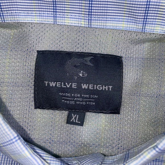 Twelve Weight Mens XL Blue Plaid Vented Long Sleeve Fishing Shirt Button Down - Picture 2 of 6